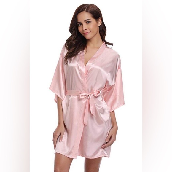 Pastel Pink Satin Silky Robe - Bridesmaids - Bachelorette - Girls Night NEW - Picture 7 of 7